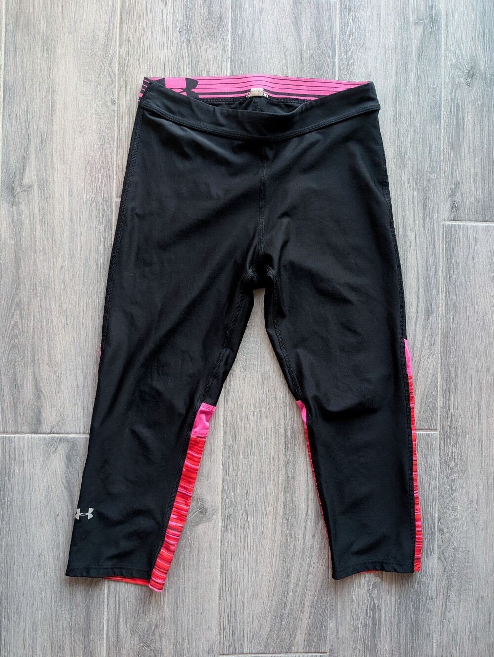 Under Armour Black Pink Colorblock Training Heatgear Compression Capris SMALL